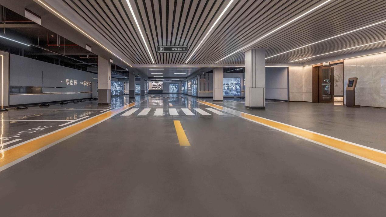 使用瑞驰兰自愈防水材料的高铁隧道图片